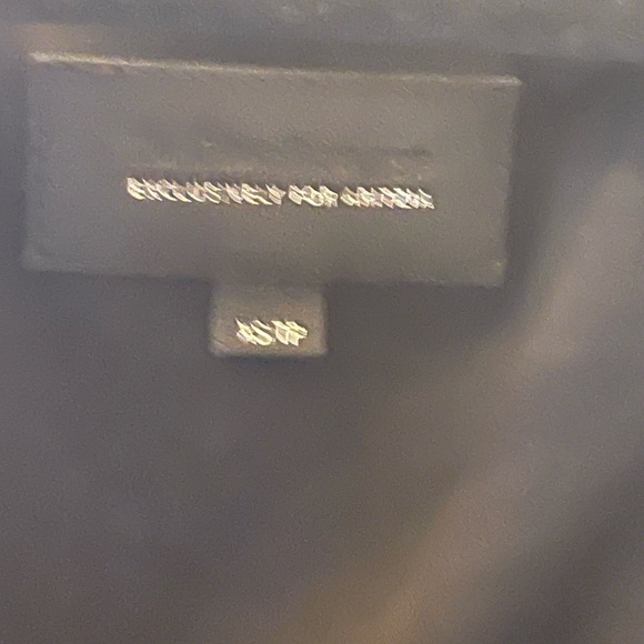 This perfect leather jacket for the coolest girl - Picture 2 of 3